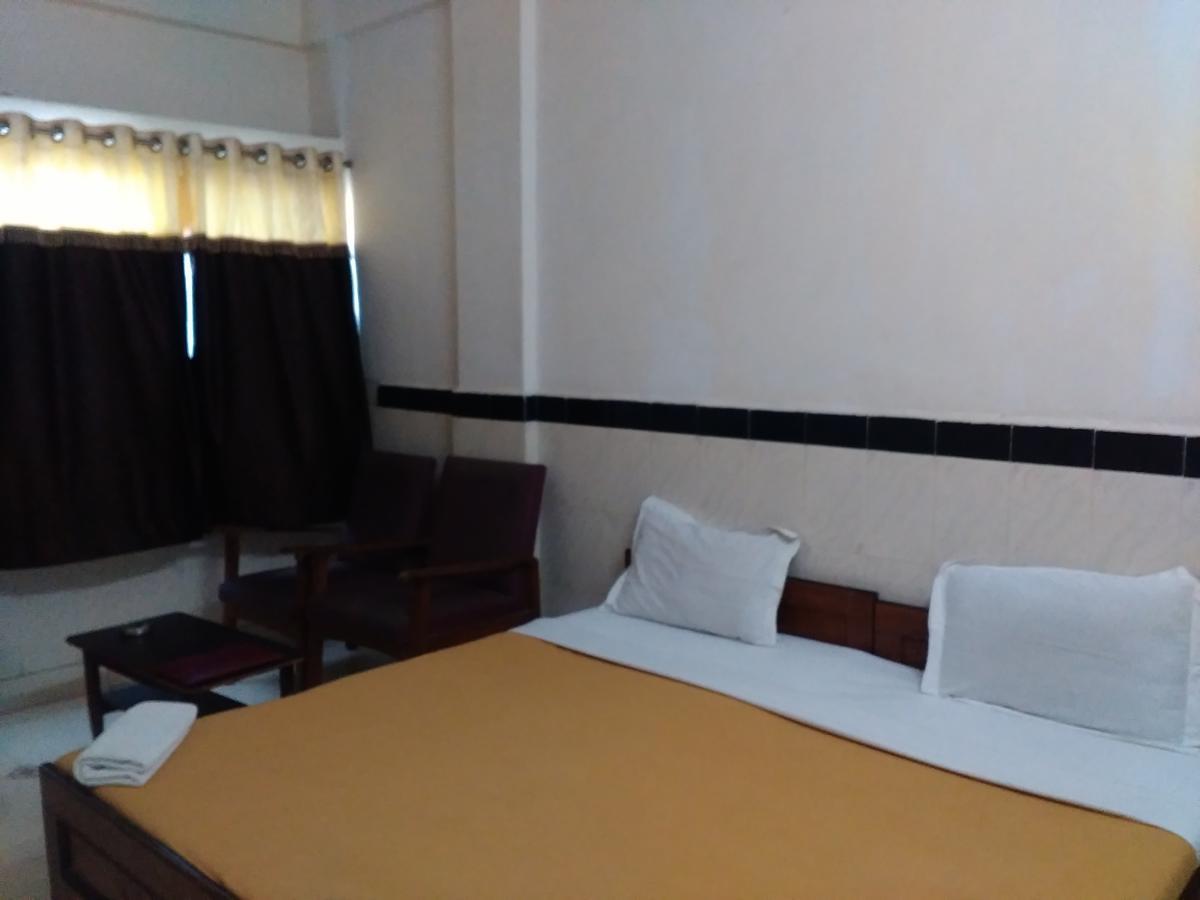 Diamond Hotell Daman Rum bild