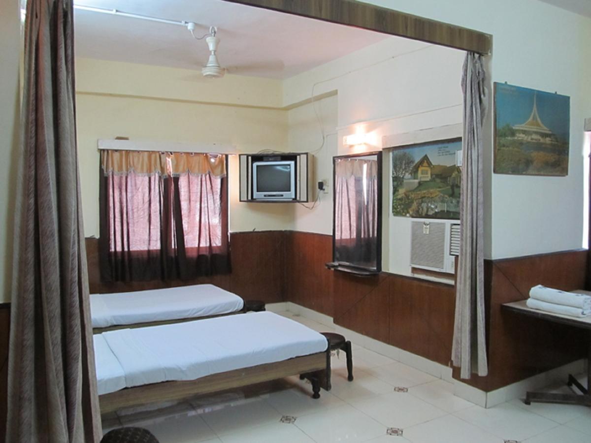 Diamond Hotell Daman Rum bild